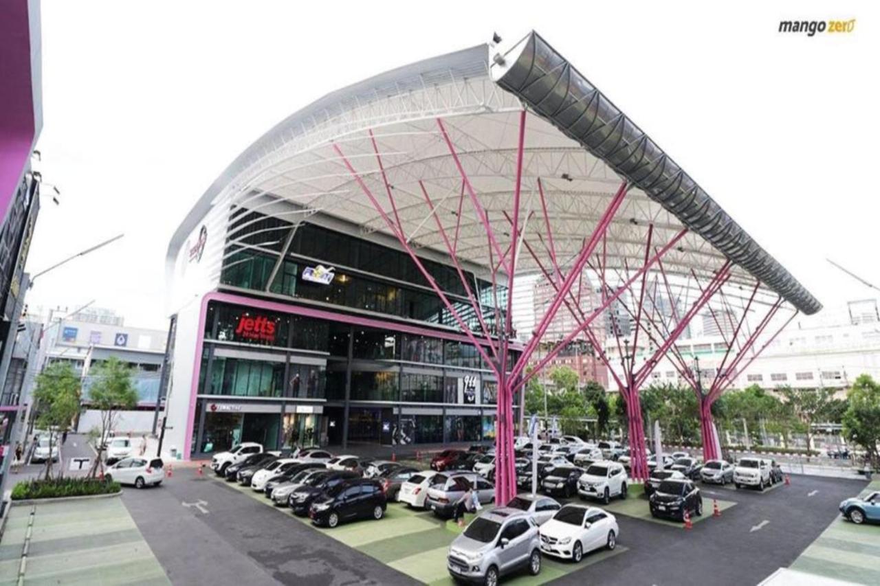 Siam Stadium Hostel Bangkok Ngoại thất bức ảnh
