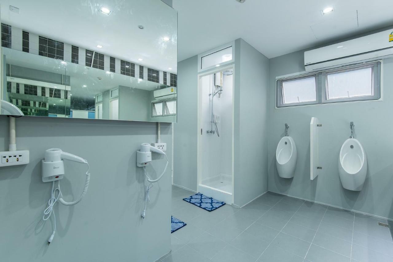 Siam Stadium Hostel Bangkok Ngoại thất bức ảnh