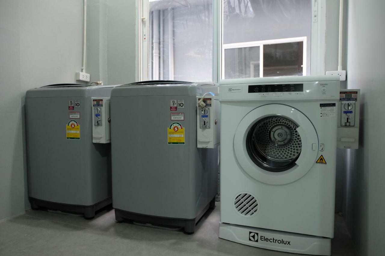 Siam Stadium Hostel Bangkok Ngoại thất bức ảnh